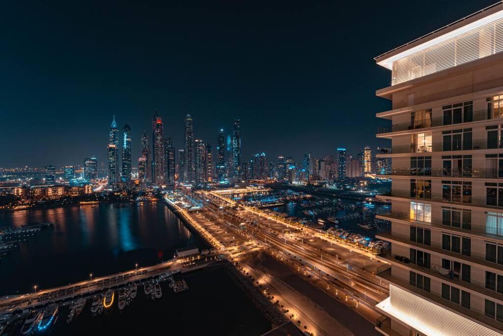 First Class 3Br With Dubai Marina And Palm View Apartment Ngoại thất bức ảnh