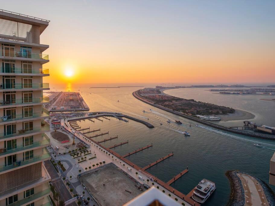 First Class 3Br With Dubai Marina And Palm View Apartment Ngoại thất bức ảnh